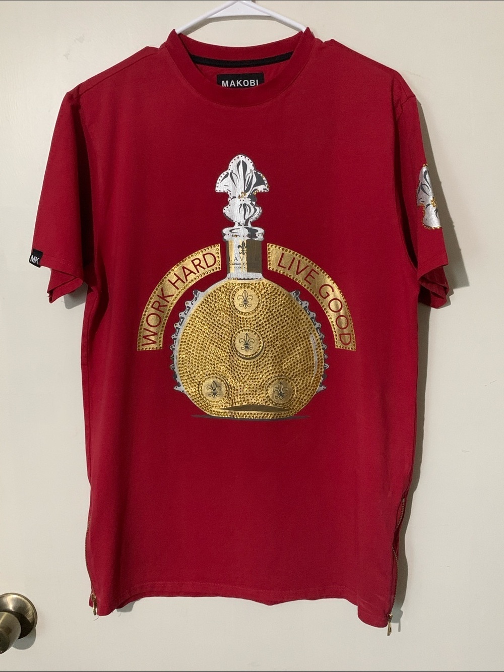 Makobi Red Crewneck Tee